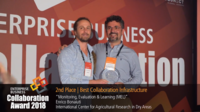 Enrico Bonaiuti (right) receiving the Enterprise Business Collaboration Award