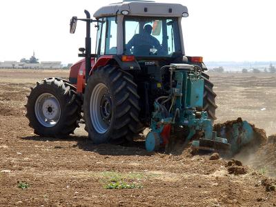 The Vallerini plow is at work in the arid regions of Jordan.