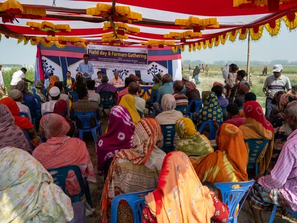 Field Day Bangladesh_Photo by Michael Major, Cropt Trust