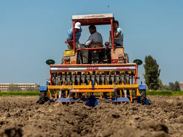 Lightweight Raised-Bed Machine 