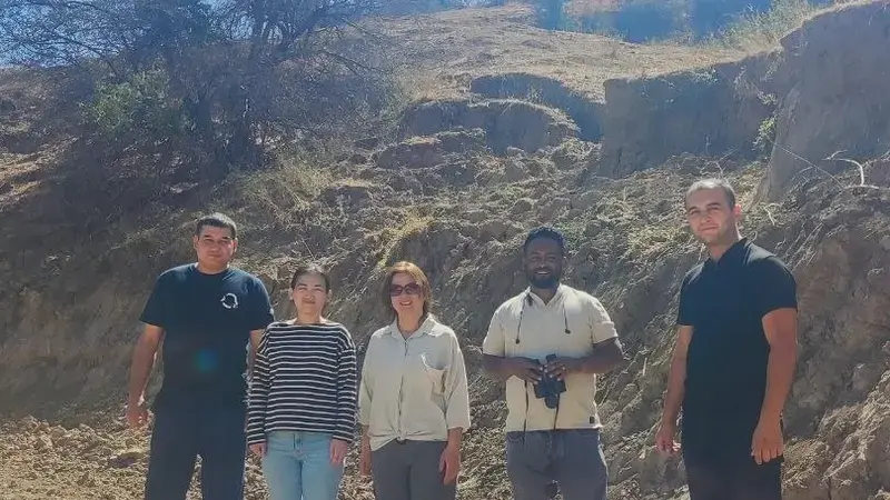 From left to right: Oybek Khalilov; Diana Khvan; Mira Haddad; Abeyou Worqlul, Jurabek Tulayev. Project team during validation visit to the Tashkent region on September 19, 2025.   