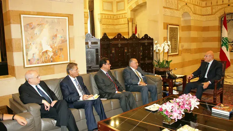 Dr. Mahmoud Solh and Mr. Aly Abousabaa, ICARDA's outgoing and incoming DGs respectively with the Lebanese Prime Minister, H.E. Tammam Salam