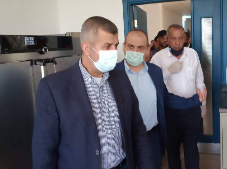 Minister for Environment and Agriculture Dr. Saleh Al-Kharabsheh (left) DG of NARC Dr. Nizar Haddad (right)